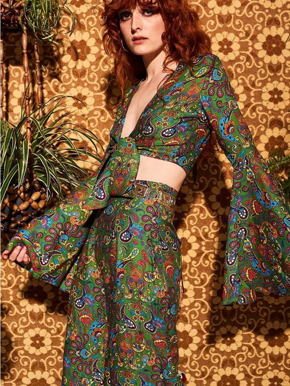 The Hippie Shake SET Green Paisley Bell Sleeve Crop Top & Bell Bottoms